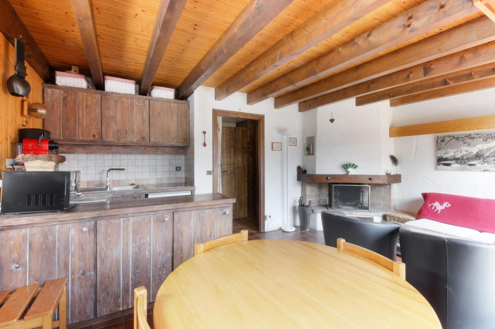 Chalet Charousse 莱苏什 外观 照片