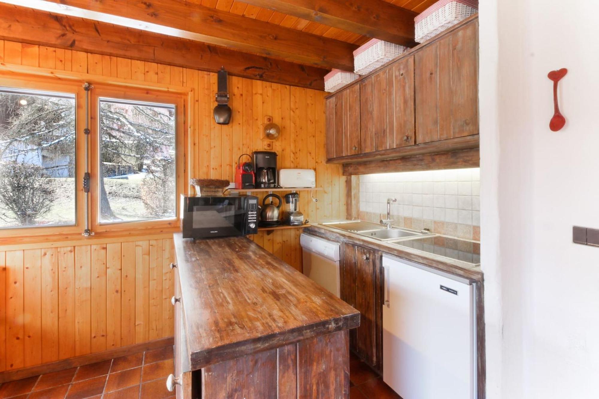 Chalet Charousse 莱苏什 外观 照片