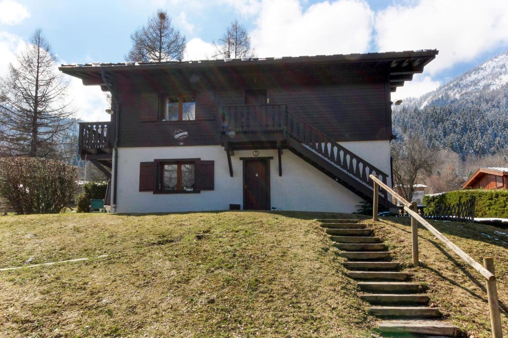 Chalet Charousse 莱苏什 外观 照片